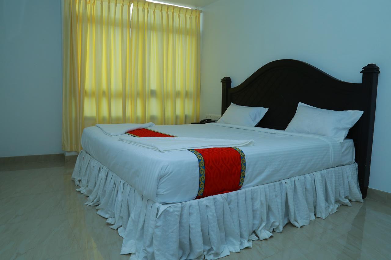Aarya Bhavan Residency 호텔 말라푸람 외부 사진